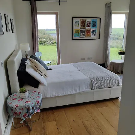 Bed and breakfast Cedarblue 3*