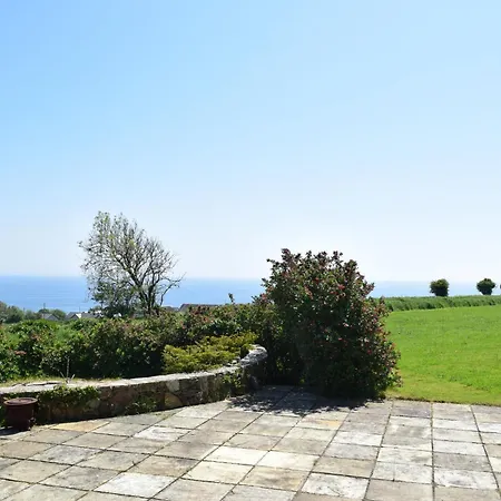 Bed and breakfast Cedarblue 3*